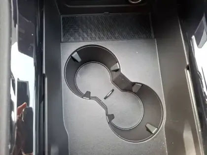 Photo 47 Renault Austral  E-Tech full hybrid 200 GSR2