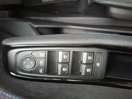 Photo 62 Renault Austral  E-Tech full hybrid 200 GSR2