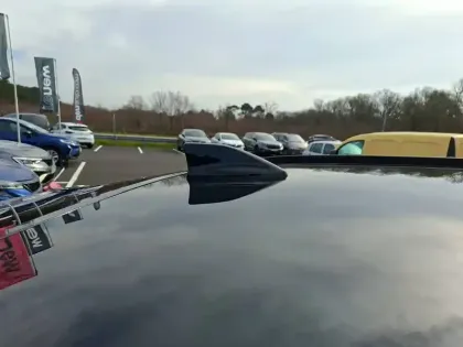 Photo 18 Renault Austral  E-Tech full hybrid 200 GSR2