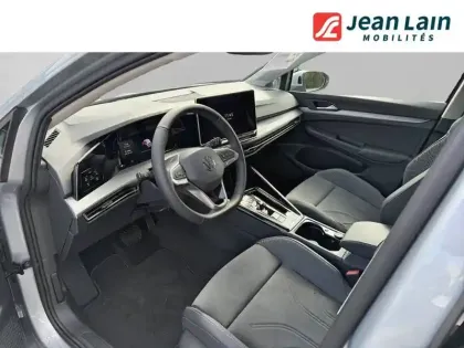 Photo 10 Volkswagen Golf  1.5 eHybrid 204 DSG6