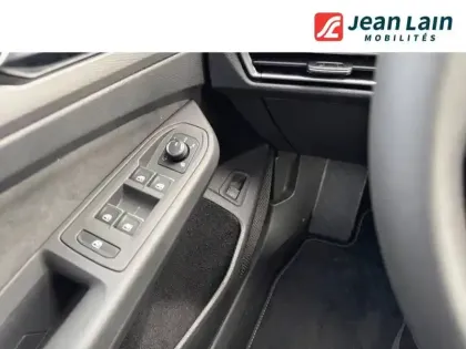 Photo 19 Volkswagen Golf  1.5 eHybrid 204 DSG6