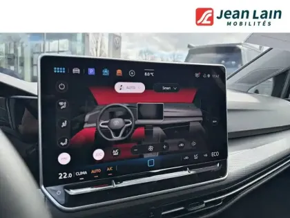 Photo 13 Volkswagen Golf  1.5 eHybrid 204 DSG6