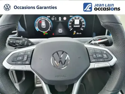 Photo 18 Volkswagen Passat  1.5 eTSI OPF 150 DSG7