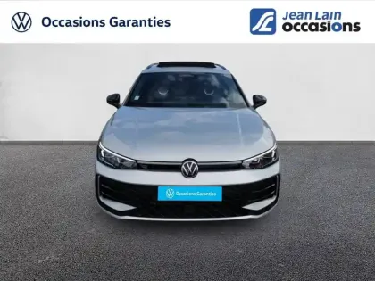 Photo 32 Volkswagen Passat  1.5 eTSI OPF 150 DSG7