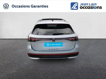 Photo 31 Volkswagen Passat  1.5 eTSI OPF 150 DSG7