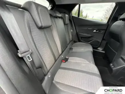 Photo 37 Peugeot 2008  PureTech 130 S&S EAT8