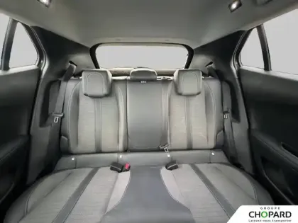 Photo 18 Peugeot 2008  PureTech 130 S&S EAT8