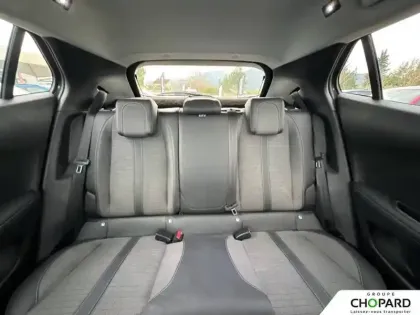 Photo 36 Peugeot 2008  PureTech 130 S&S EAT8