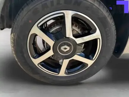 Photo 15 Renault Twingo  III 0.9 TCe 90 Energy E6C