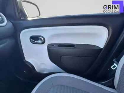 Photo 21 Renault Twingo  III 0.9 TCe 90 Energy E6C
