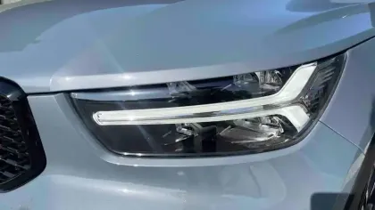 Photo 16 Volvo Xc40  T2 129 ch Geartronic 8