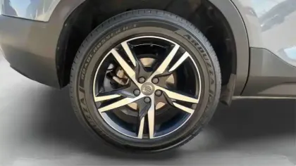 Photo 14 Volvo Xc40  T2 129 ch Geartronic 8