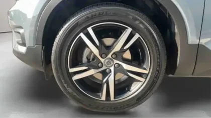 Photo 12 Volvo Xc40  T2 129 ch Geartronic 8