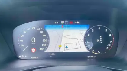 Photo 6 Volvo Xc40  T2 129 ch Geartronic 8