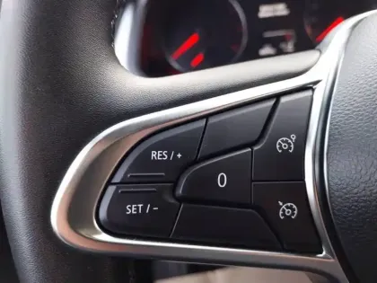 Photo 63 Renault Captur  TCe 90 - 21