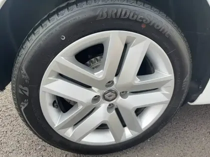 Photo 13 Renault Clio  TCe 90 - 21N