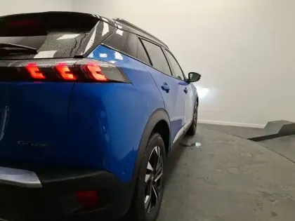 Photo 32 Peugeot 2008  PureTech 130 S&S EAT8