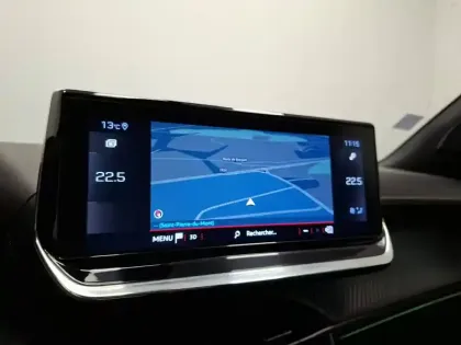 Photo 21 Peugeot 2008  PureTech 130 S&S EAT8