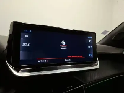 Photo 24 Peugeot 2008  PureTech 130 S&S EAT8