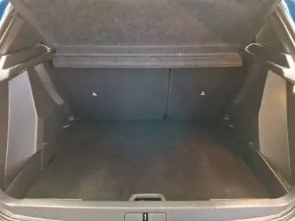 Photo 7 Peugeot 2008  PureTech 130 S&S EAT8