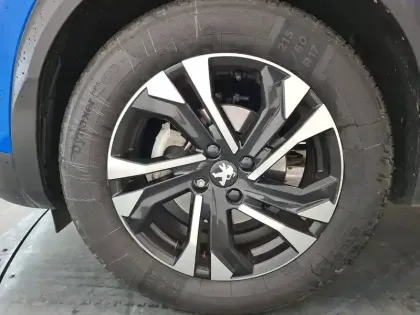 Photo 10 Peugeot 2008  PureTech 130 S&S EAT8