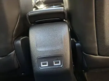 Photo 36 Peugeot 2008  PureTech 130 S&S EAT8