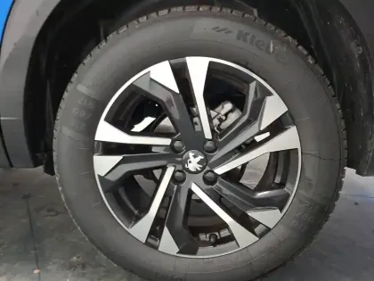 Photo 9 Peugeot 2008  PureTech 130 S&S EAT8