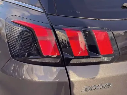 Photo 16 Peugeot 3008  1.6 THP 165ch S&S EAT6