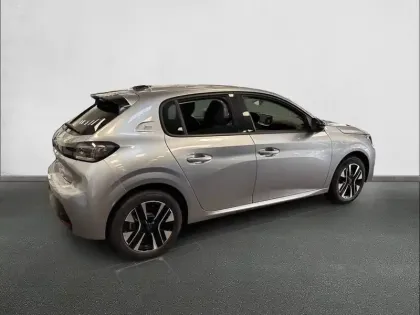 Photo 47 Peugeot 208  Electrique 54 kWh 156ch