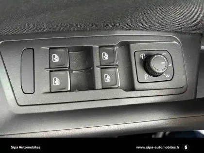 Photo 25 Volkswagen T-roc Gén. I Ph1 Style 2