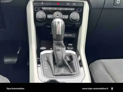 Photo 15 Volkswagen T-roc Gén. I Ph1 Style 2