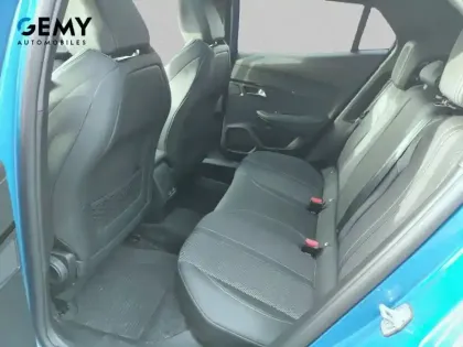 Photo 9 Peugeot 2008  Electrique 54 kWh 156 ch