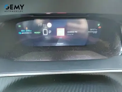 Photo 15 Peugeot 2008  Electrique 54 kWh 156 ch