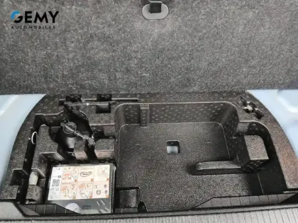 Photo 40 Peugeot 2008 Gén. II Ph2 GT 5