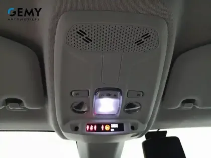 Photo 32 Opel Corsa Gén. VI Ph1 Elegance 5