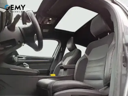 Photo 8 Renault Arkana  E-Tech hybride 145 - 22