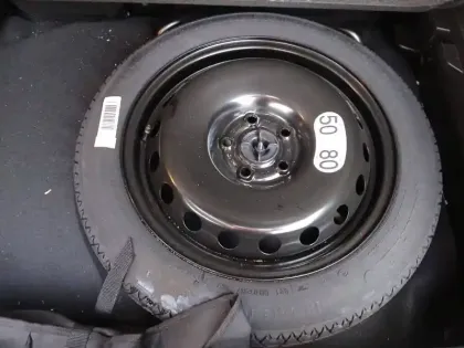 Photo 13 Renault Captur  E-Tech full hybrid 145 ch