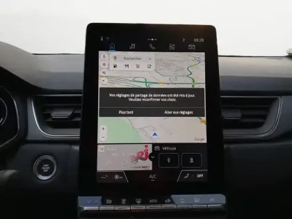 Photo 15 Renault Captur  E-Tech full hybrid 145 ch