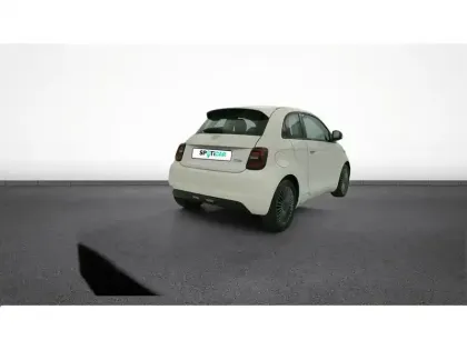 Photo 7 Fiat 500  3+1 e 118 ch