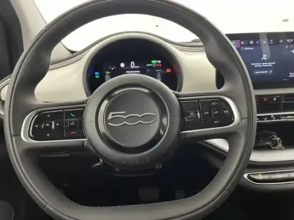 Photo 22 Fiat 500  3+1 e 118 ch