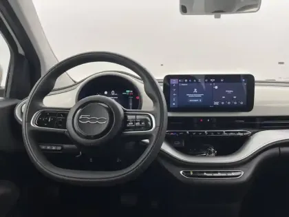 Photo 21 Fiat 500  3+1 e 118 ch