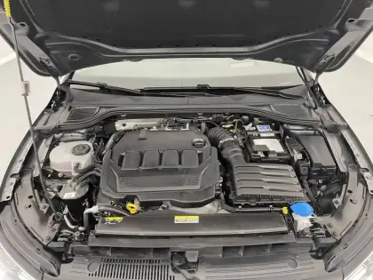 Photo 94 Volkswagen Golf Gén. VIII Ph1 Style 5