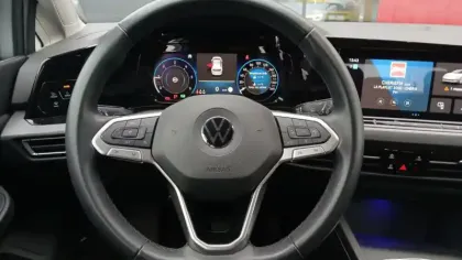 Photo 70 Volkswagen Golf Gén. VIII Ph1 Style 5