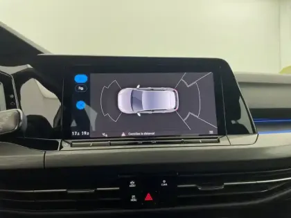 Photo 99 Volkswagen Golf Gén. VIII Ph1 Style 5