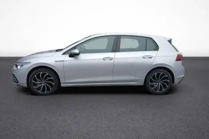 Photo 55 Volkswagen Golf Gén. VIII Ph1 Style 5