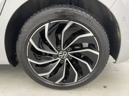 Photo 23 Volkswagen Golf  2.0 TDI SCR 150 DSG7