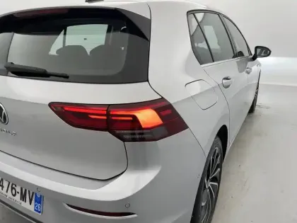 Photo 104 Volkswagen Golf Gén. VIII Ph1 Style 5