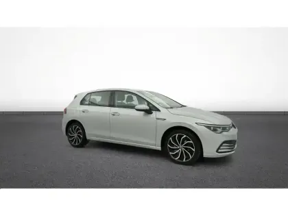 Photo 18 Volkswagen Golf  2.0 TDI SCR 150 DSG7