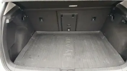 Photo 40 Volkswagen Golf Gén. VIII Ph1 Style 5