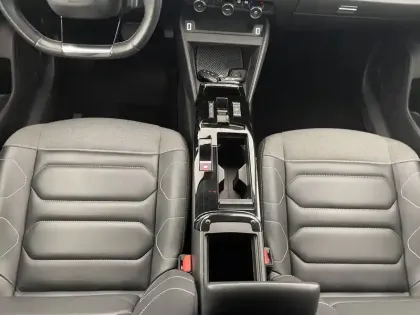 Photo 154 Citroën C4  PureTech 130 S&S EAT8